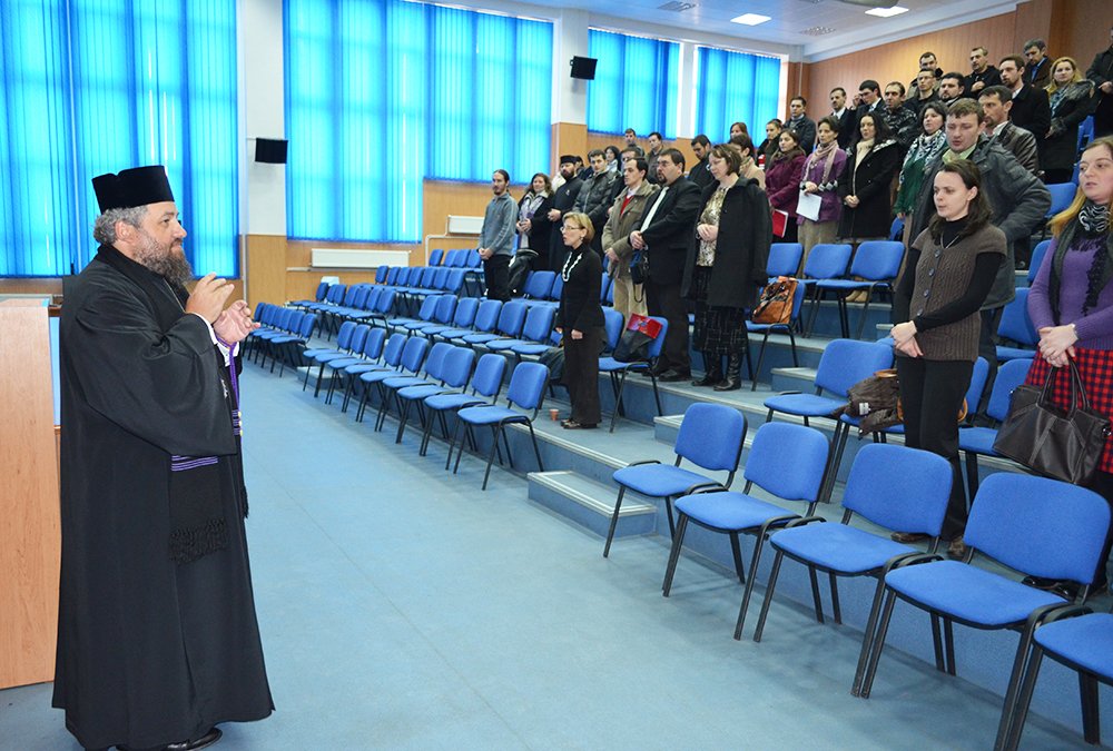 Întâlnirea profesorilor de religie din Episcopia Devei şi Hunedoarei 87592