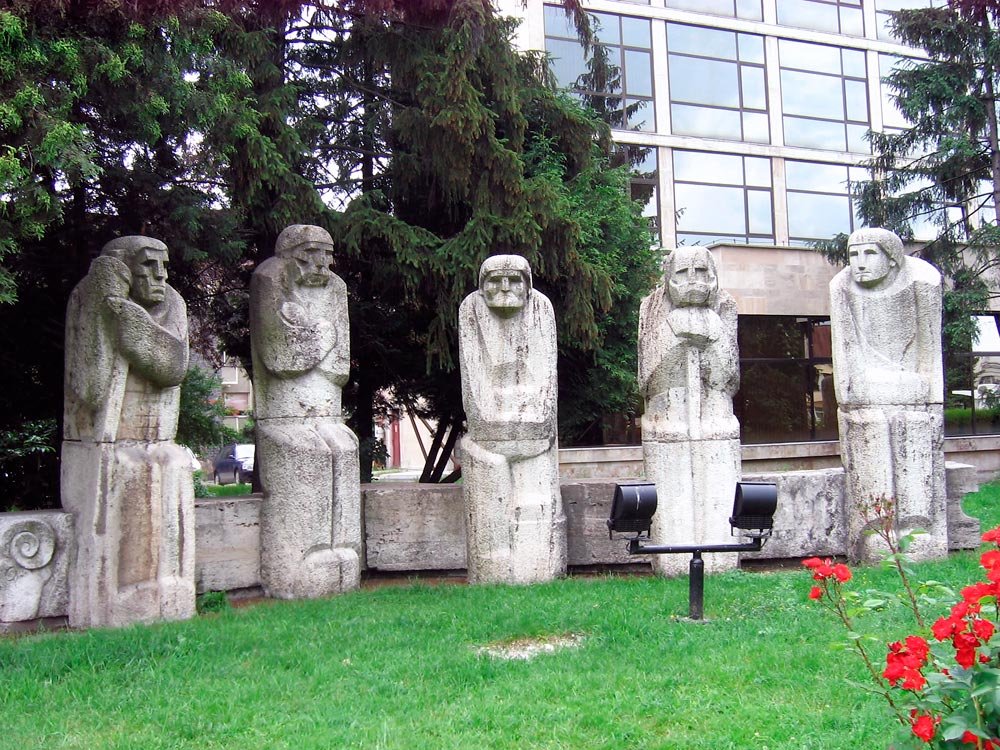 Un secol de la naşterea sculptorului Vida Gheza 87493
