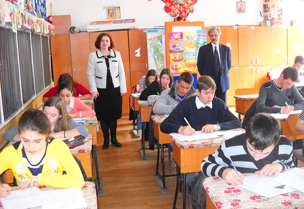 Concursul „Cultură şi spiritualitate românească“, la Bacău 87411