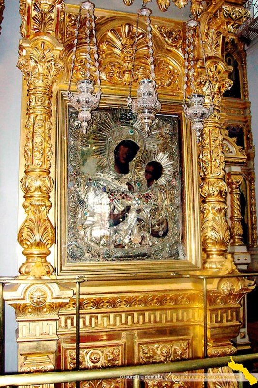 Umple de bucurie inima mea, Fecioară 87310