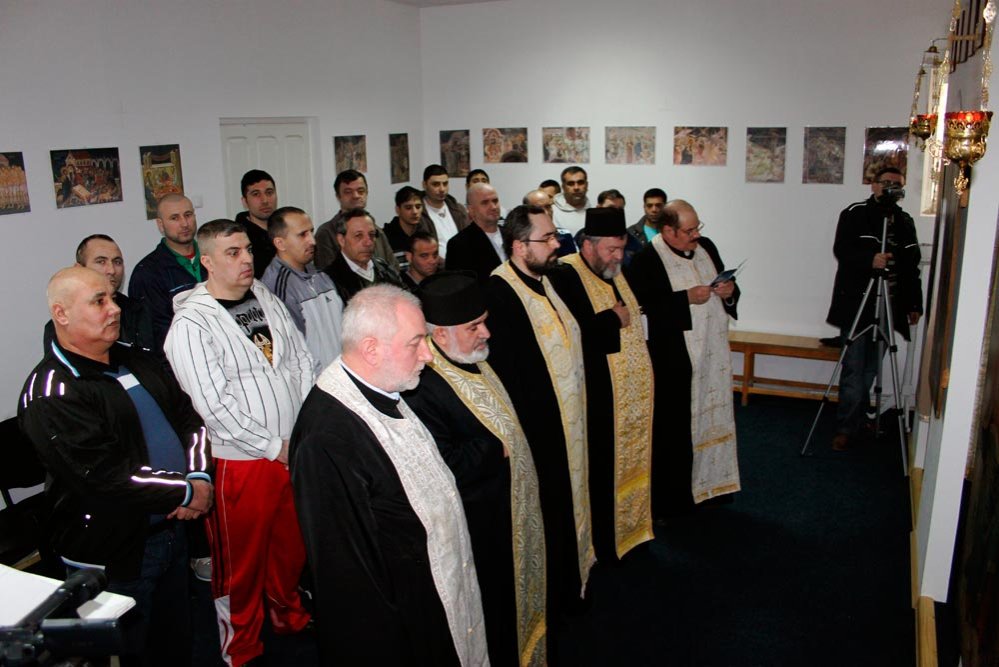 90 de parohii în sprijinul celor nevoiaşi 87257