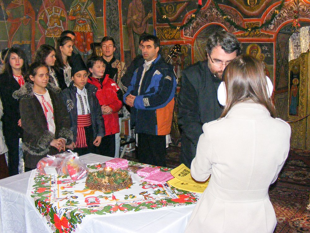 Întâmpinarea Postului la Liceul Teoretic „Mihai Viteazul“ din Caracal 87192