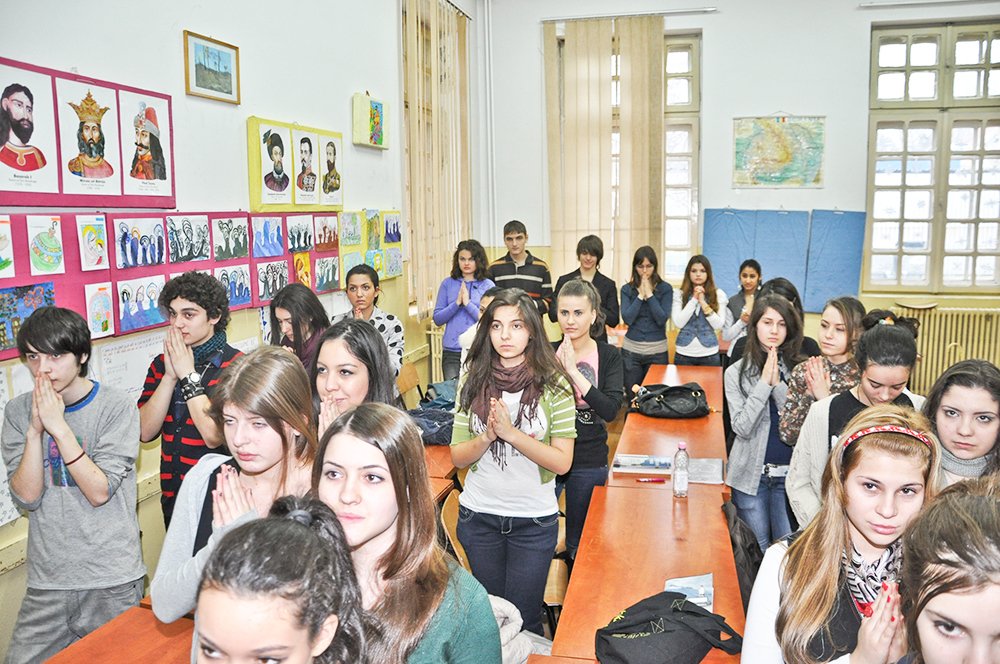 Trei modele europene de învăţământ religios 87179