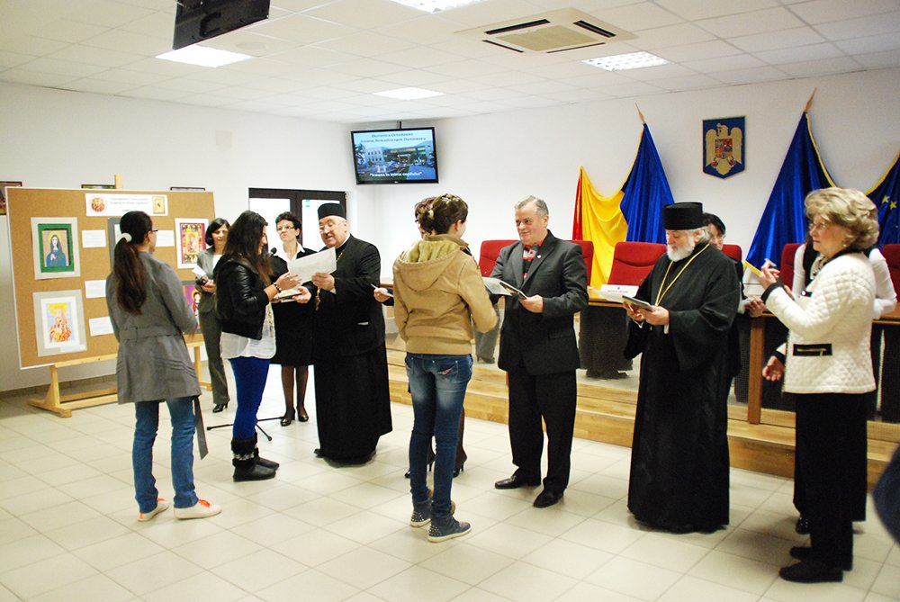 Expoziţie de icoane la Complexul „Sfântul Pantelimon“ 87137