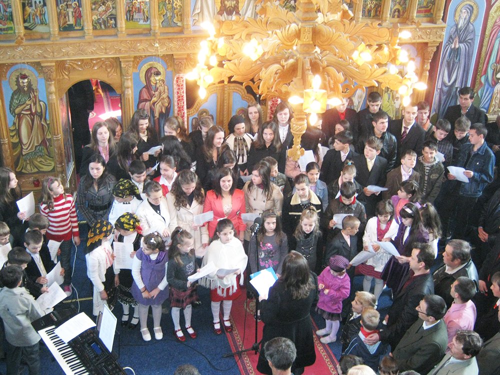 Activităţi catehetice în Protopopiatul Huedin 87114