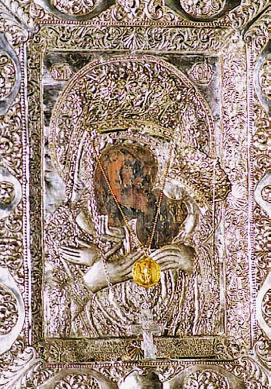 Mâine soseşte în Capitală icoana Maicii Domnului de la Nămăieşti 87136