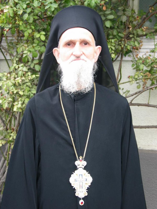 Pomenirea arhimandritului Serafim Man la Rohia 87050