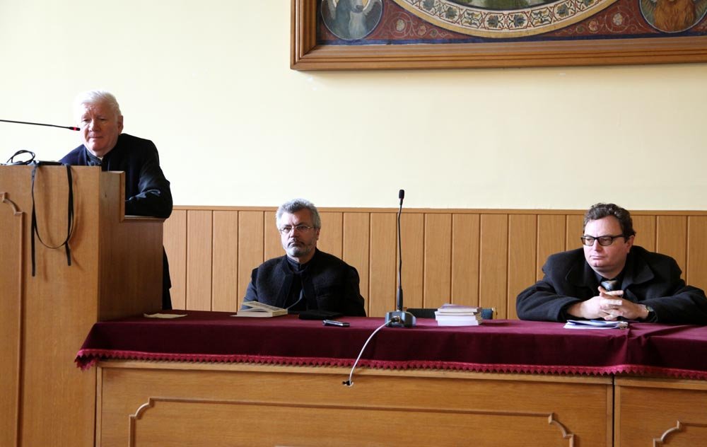 Simpozion despre Mitropolia Basarabiei 86971