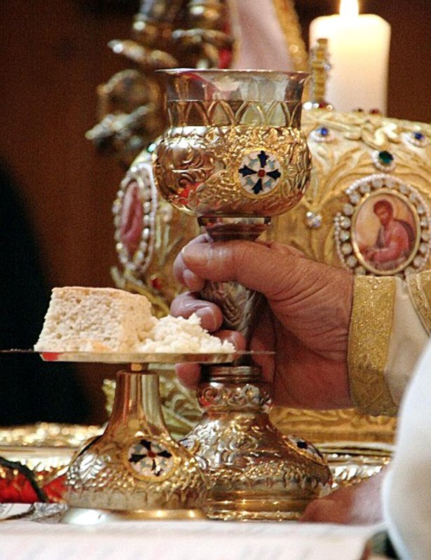 Însemnătatea împărtăşirii în rugăciunile Liturghiei Darurilor înainte sfinţite 86936