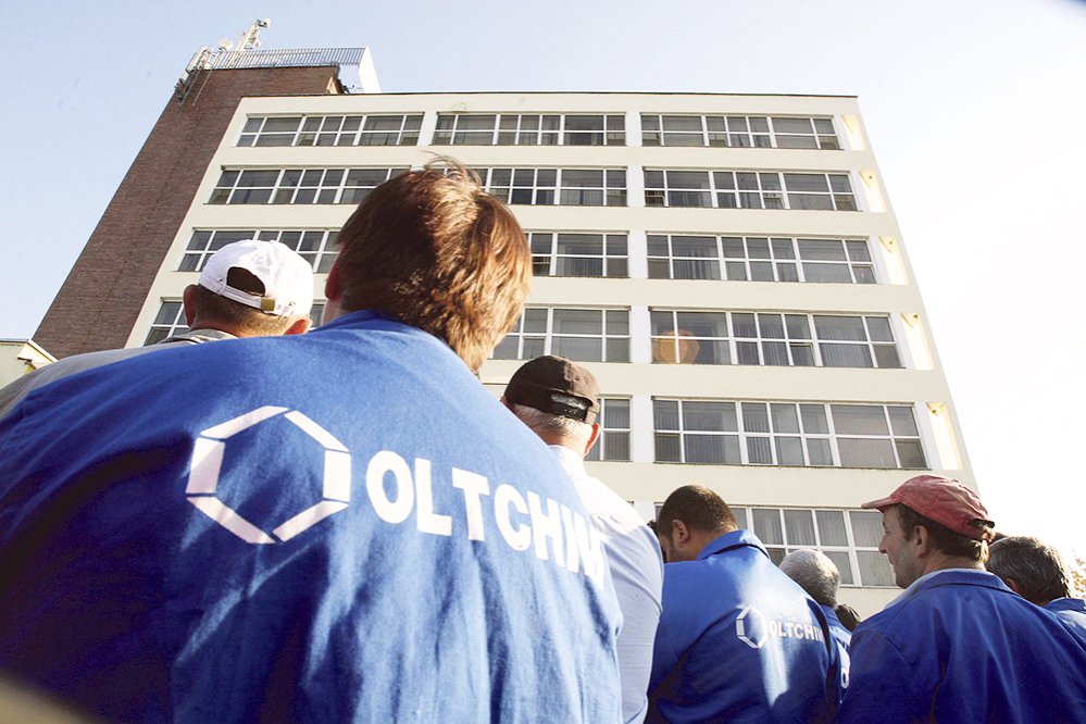 Cât economiseşte statul salvând companii cu 1.000 de angajaţi 86843