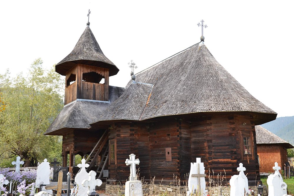 Gingaşa căsuţă a lui Dumnezeu de la Galu 86853