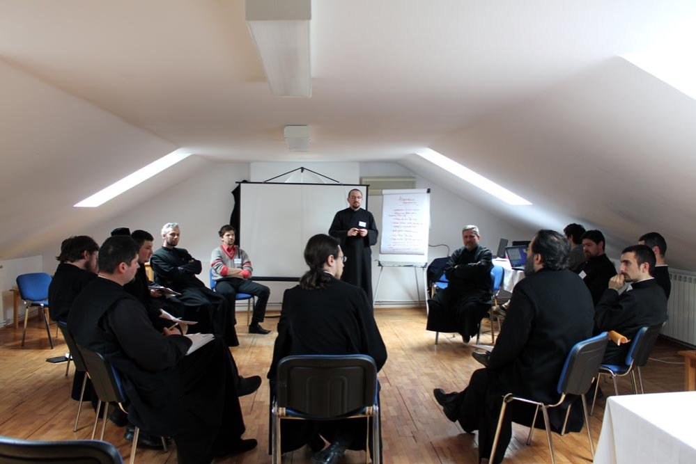 „Seminar de formare pentru preoţi în activitatea Pro Vita“ 86672