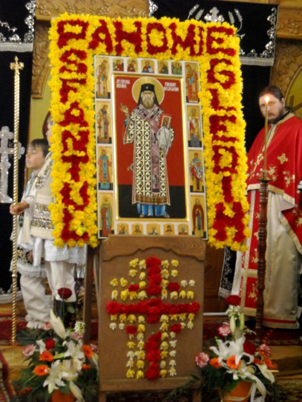 Sărbătoare la Gledin, satul Sfântului Pahomie 86612