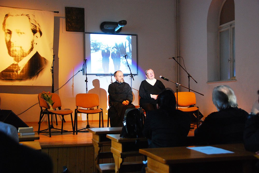 Aducere aminte despre poetul Vasile Voiculescu 86520