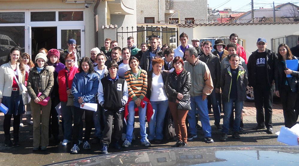 Biserica, în sprijinul persoanelor cu dizabilităţi 86529