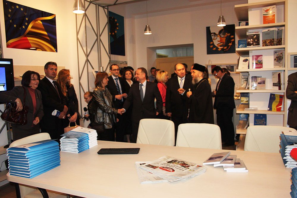 Centru de Documentare Europeană inaugurat la Galaţi 86472