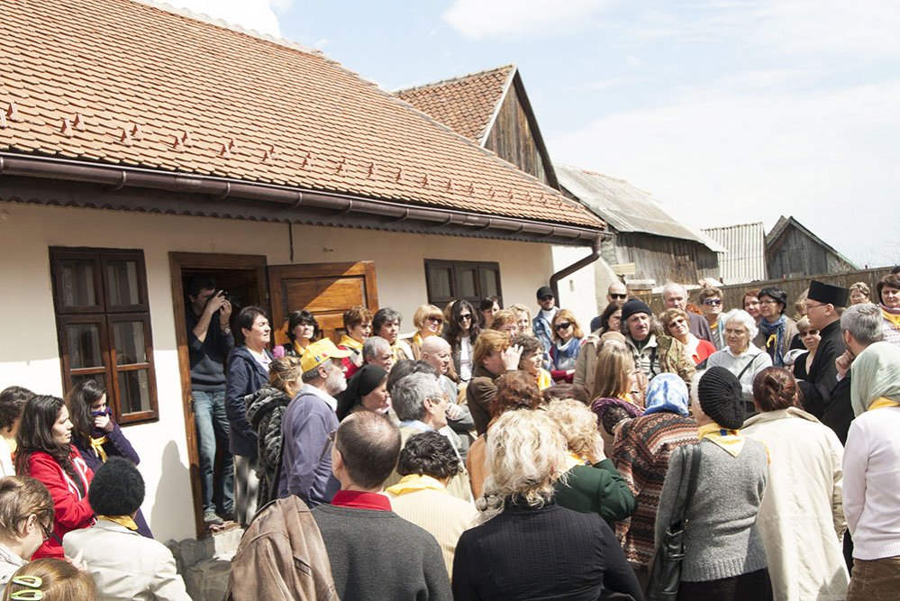 Pelerini bucureşteni la Vlădeni şi Prislop 86471