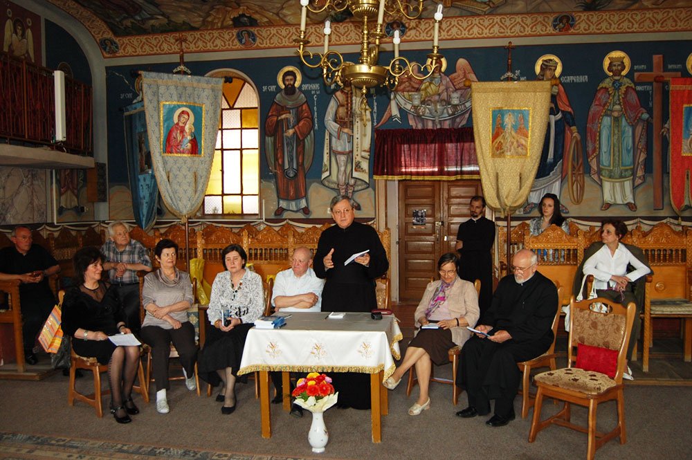 Lansarea volumului „Chemare divină“ 86305