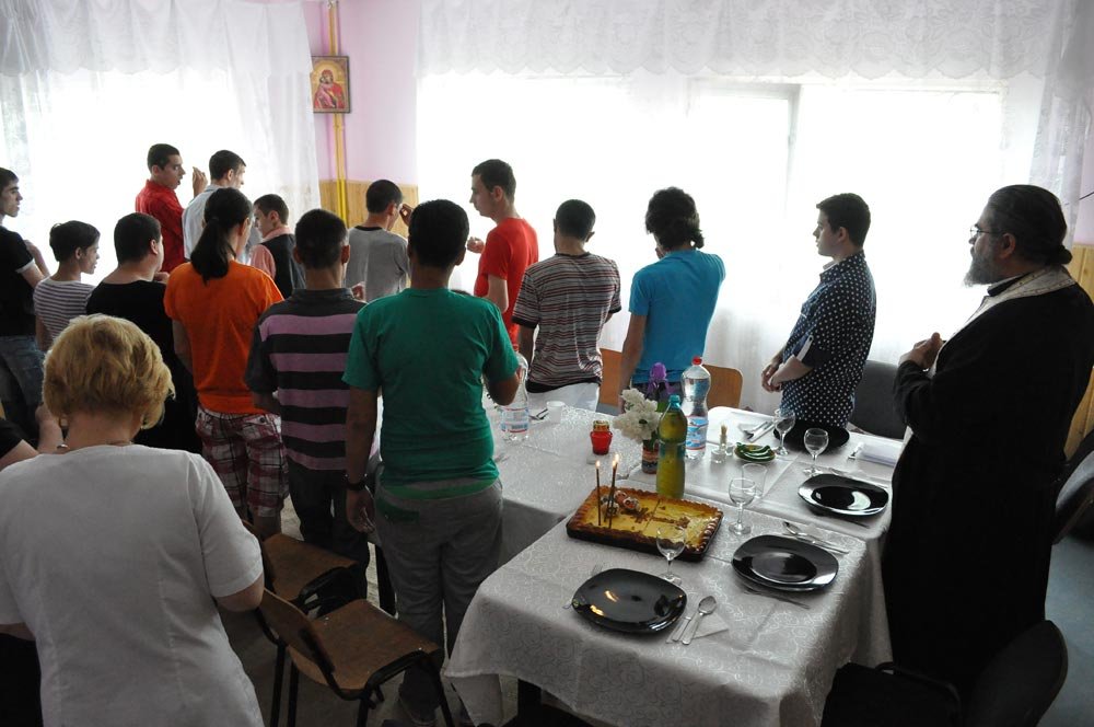 Bucurie în prima zi de Paşti la Centrul „Gulliver“ din Iaşi 86204