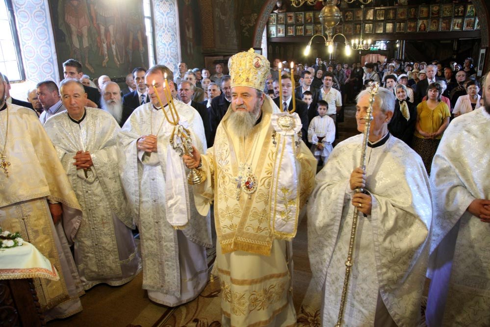 Praznicul Învierii Domnului în eparhiile transilvănene 86190