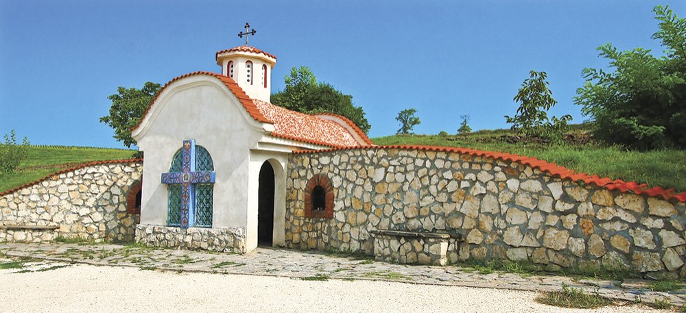 Biserici cu izvoare şi ape vindecătoare 86159