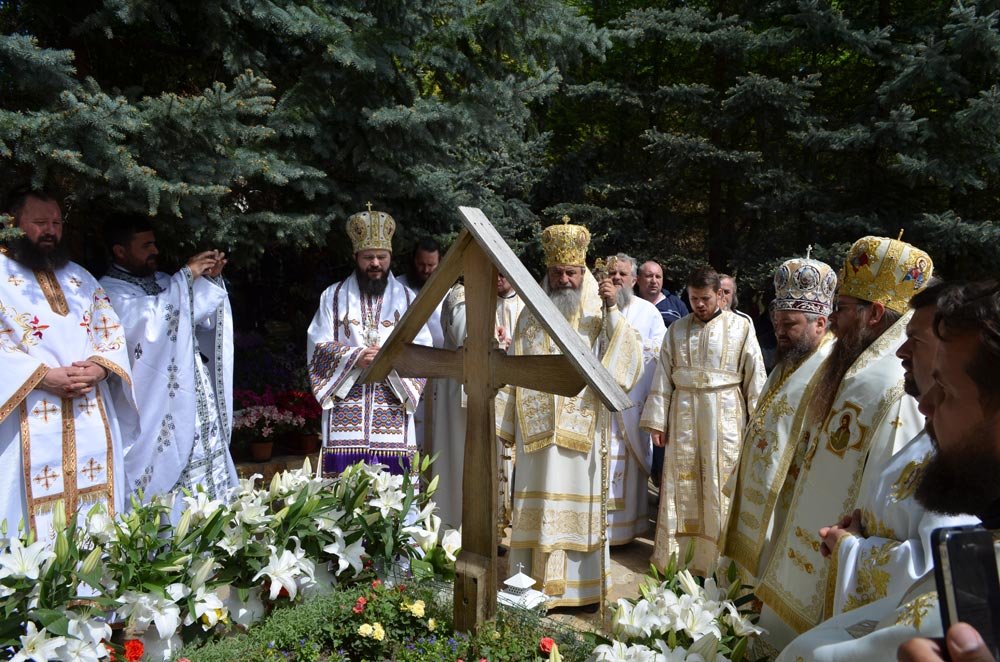 Hram la Mănăstirea Prislop 86171