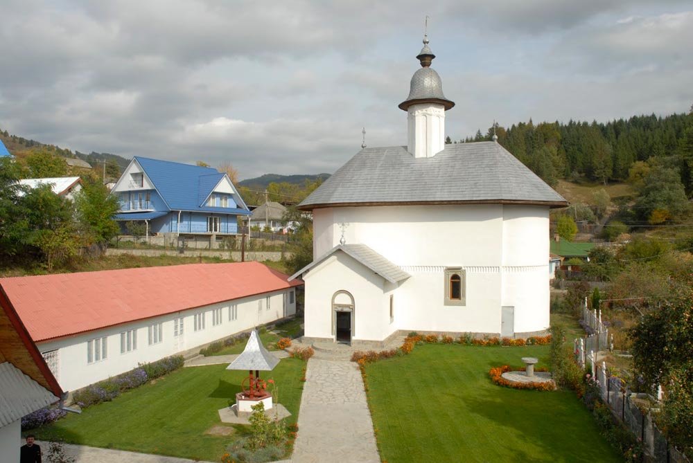 Bisericile supravieţuitoare 86141