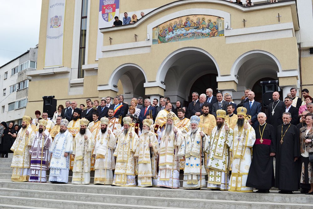 Catedrala episcopală şi-a sărbătorit hramul 86108