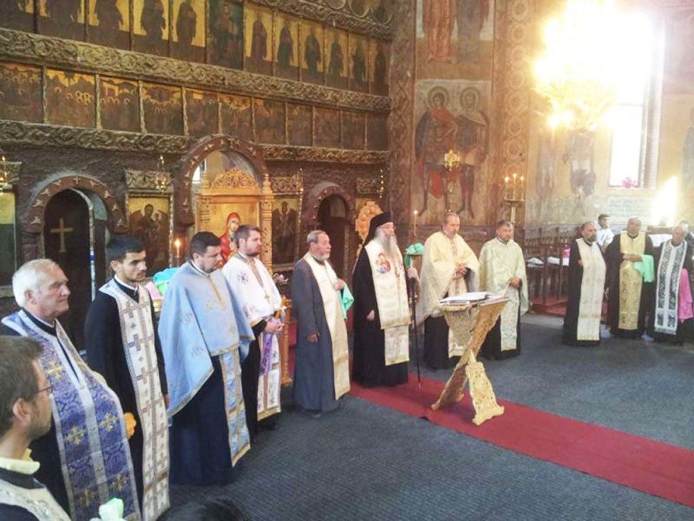 Preotul Emil Popa de la Comanda a trecut la Domnul 86106