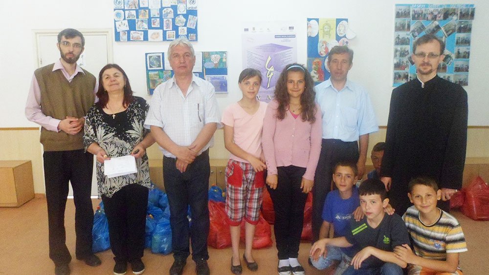 „Suflet pentru suflet“, un parteneriat Şcoală-Biserică în satul Ruşi 86087