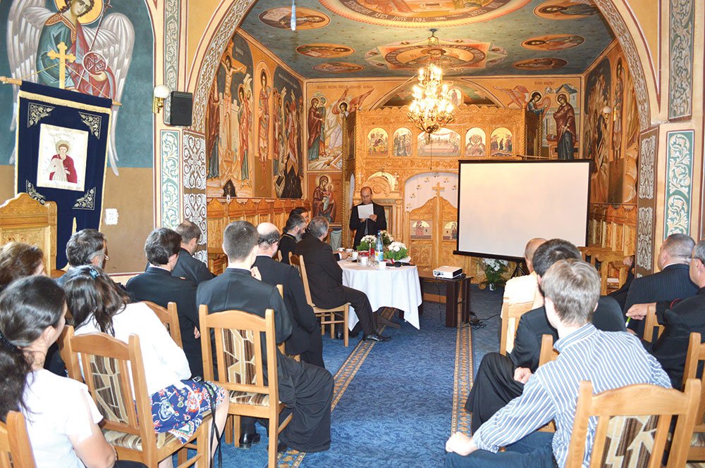 Manifestări dedicate Sfinţilor Împăraţi Constantin şi Elena 86051