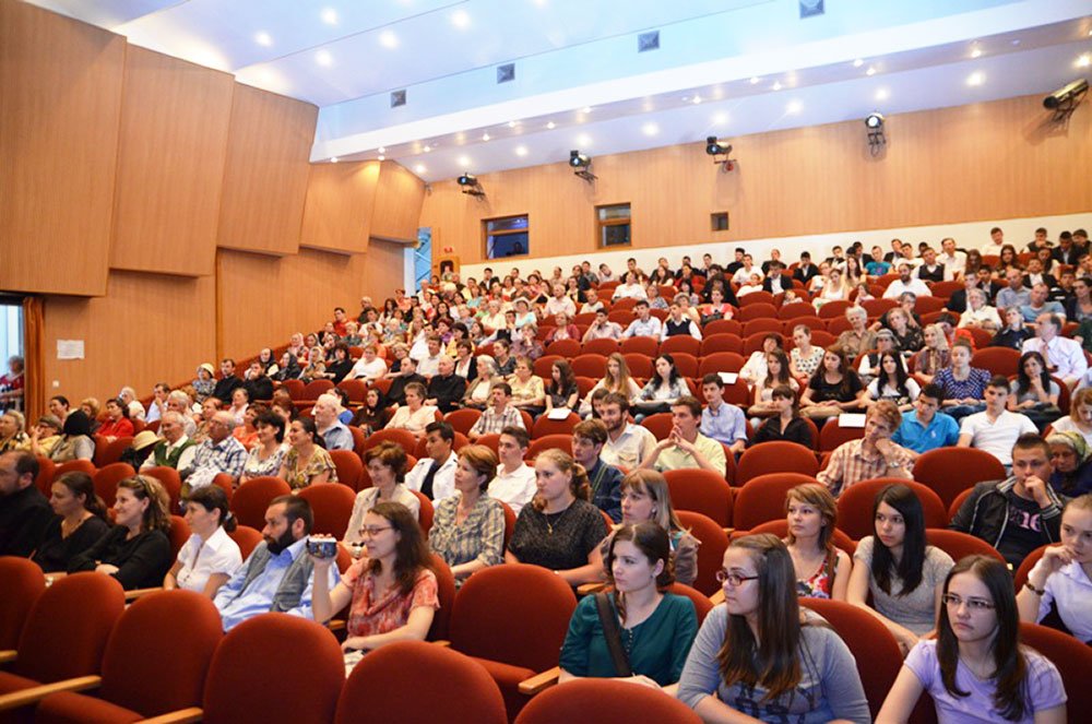 Conferinţă şi lansare de carte la Tulcea 86023