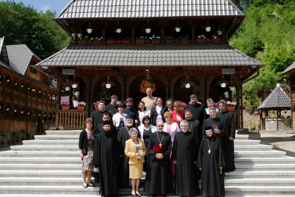 Întâlnire de suflet la Mănăstirea Luncanii de Sus 85939