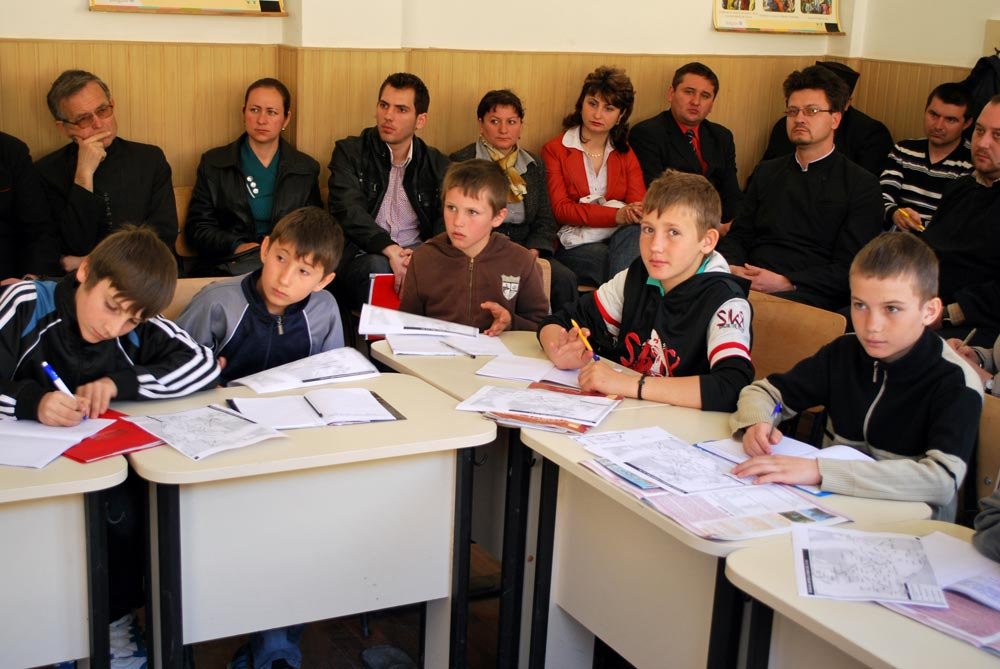 Activităţi catehetice şi didactice în Severin 85857