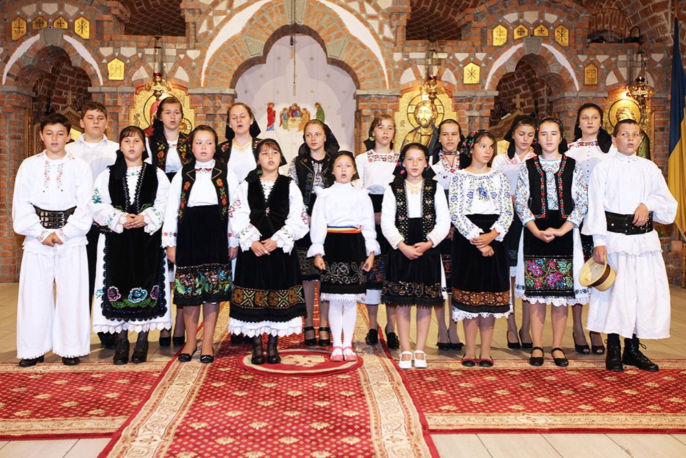 Activităţi cu copii, în Ardeal 85778