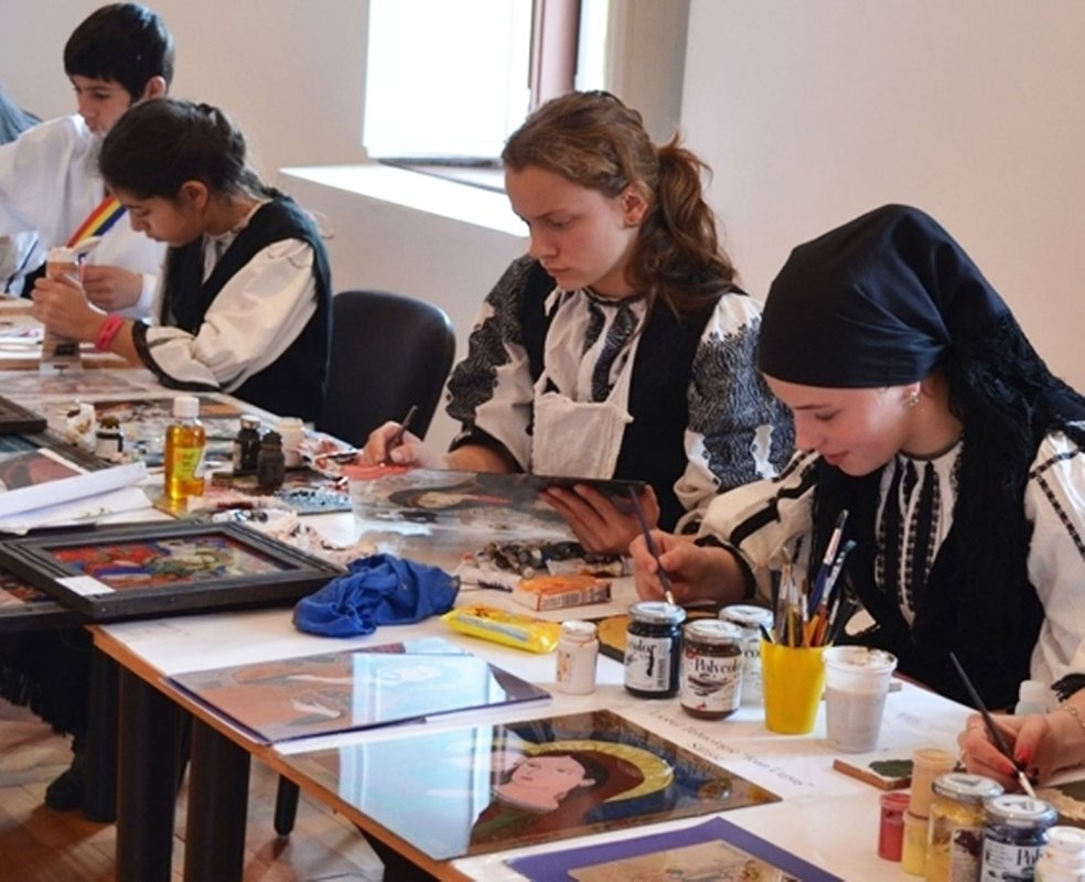 Expoziţie de icoane la ASTRA 85735