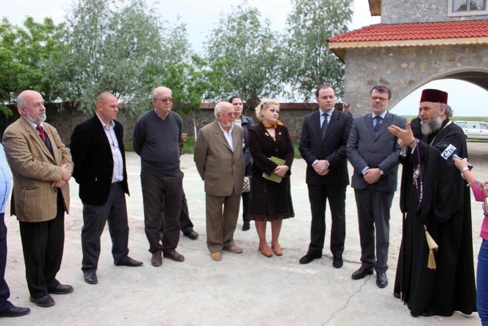 Biserica Mănăstirii Măxineni a fost restaurată 85675