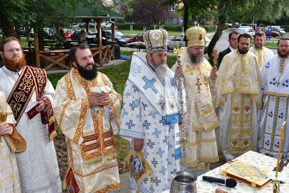 Slujiri arhiereşti în Mitropolia Banatului 85663