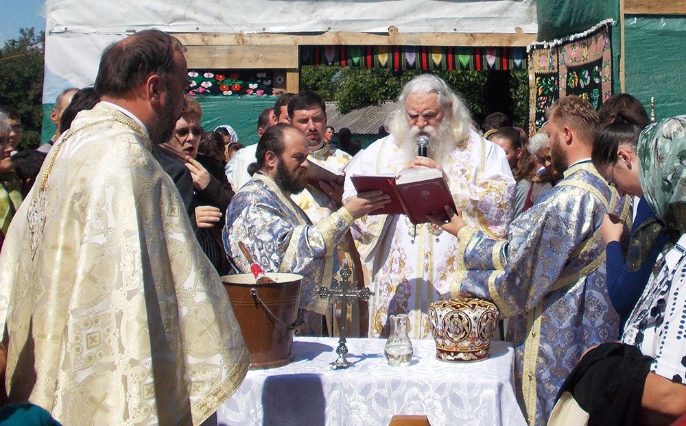 O nouă biserică pentru credincioşii parohiei Cuza-Vodă, Protopopiatul Darabani 85647