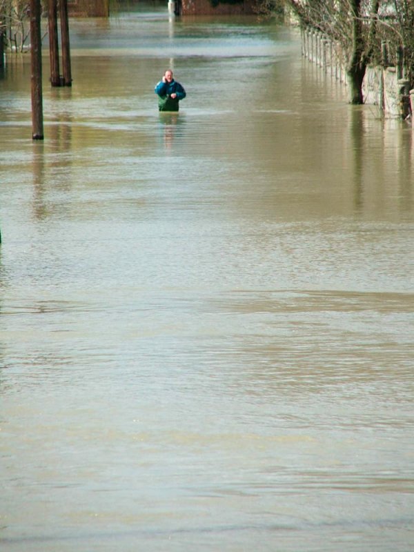 Situaţie de urgenţă în Ungaria 85634
