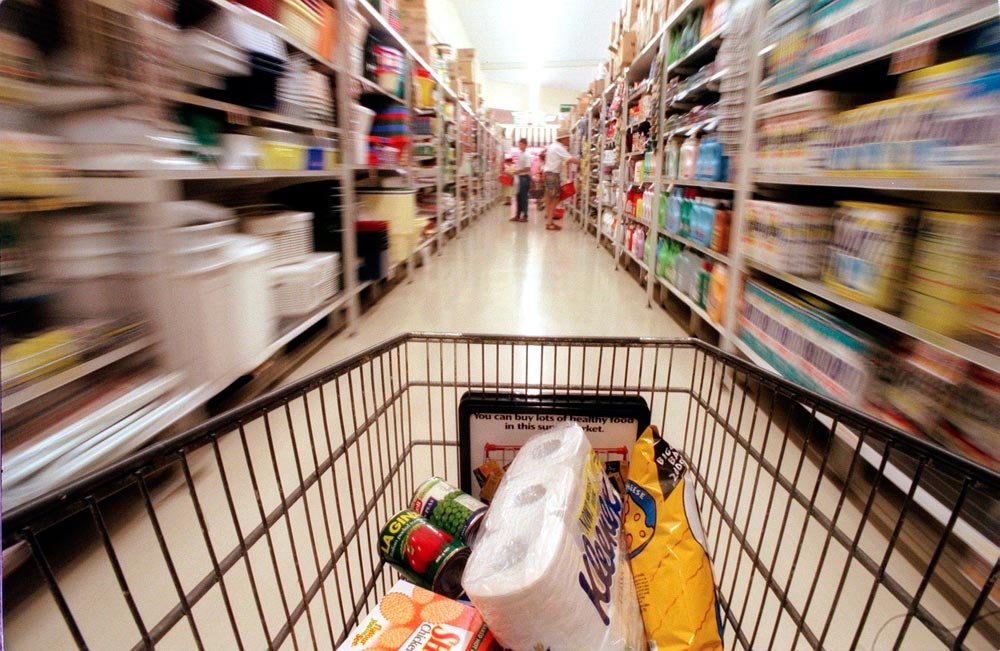 Risipă uriaşă de alimente în România 85602