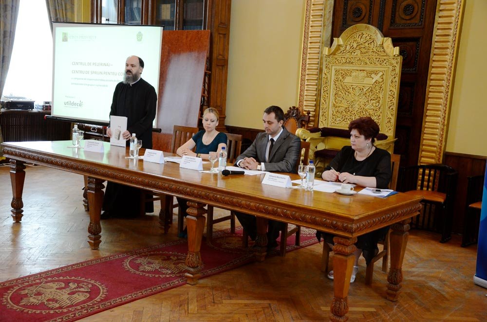 „Centrul de Pelerinaj - centru de sprijin pentru comunitate“ 85544