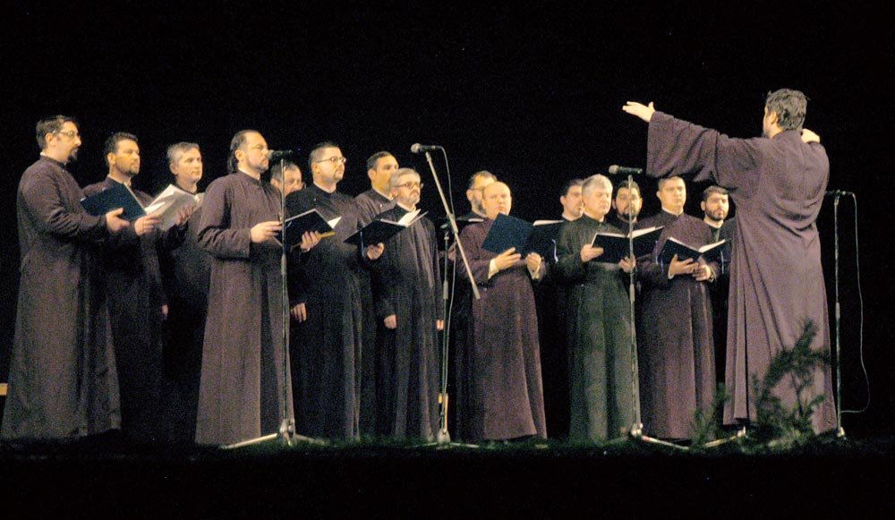 Un renume şi o corală - „Episcop Melchisedec“ 85570