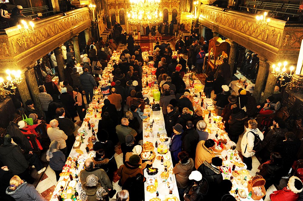 Rugăciunea pentru cei adormiţi şi comuniunea sfinţilor 85526