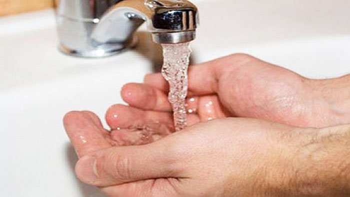 Jumătate dintre români conectaţi la serviciile apă-canal 85511