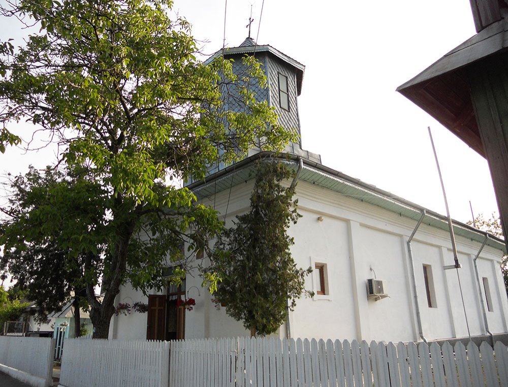 Nămoloasa, biserica din cotul Siretului 85503