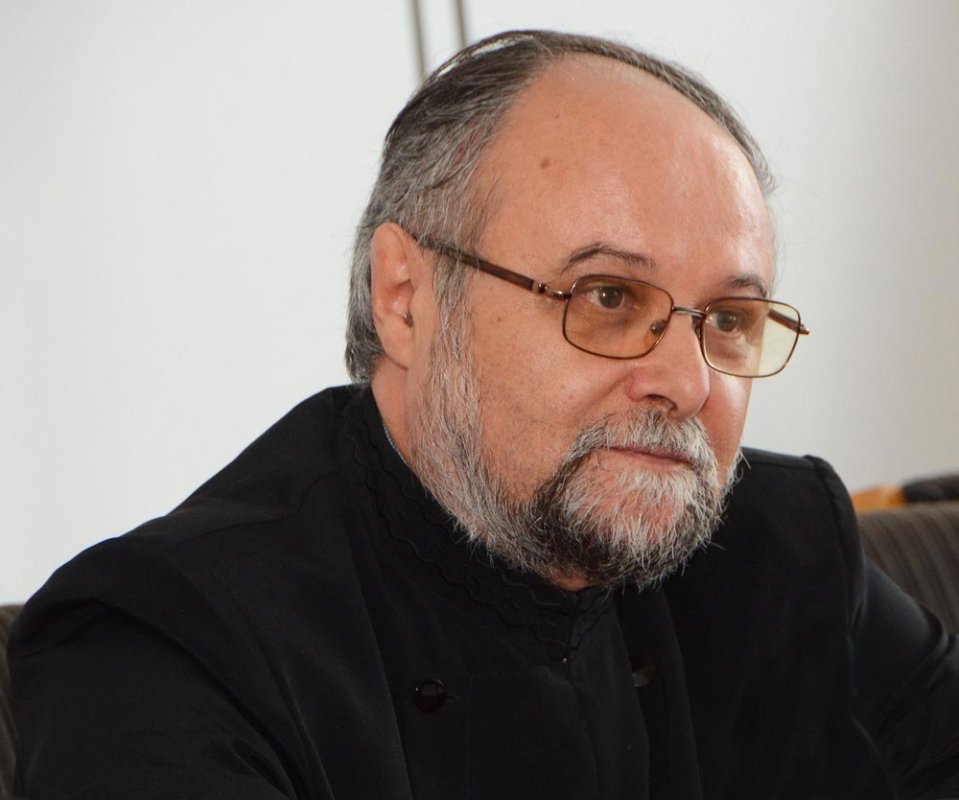 „La simplitatea descrisă în Fericirea întâi nu se ajunge uşor“ 85477