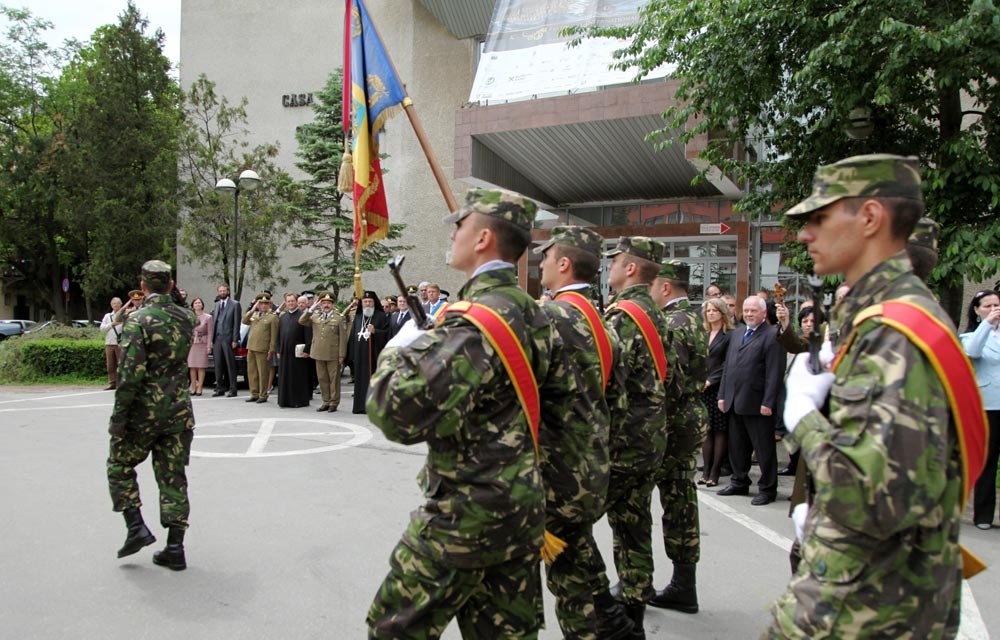 Slujiri arhiereşti la Înălţarea Domnului 85464