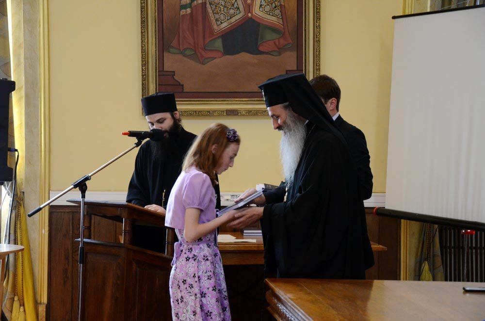 „Omul învăţat are întotdeauna bogăţiile cu el“ 85401