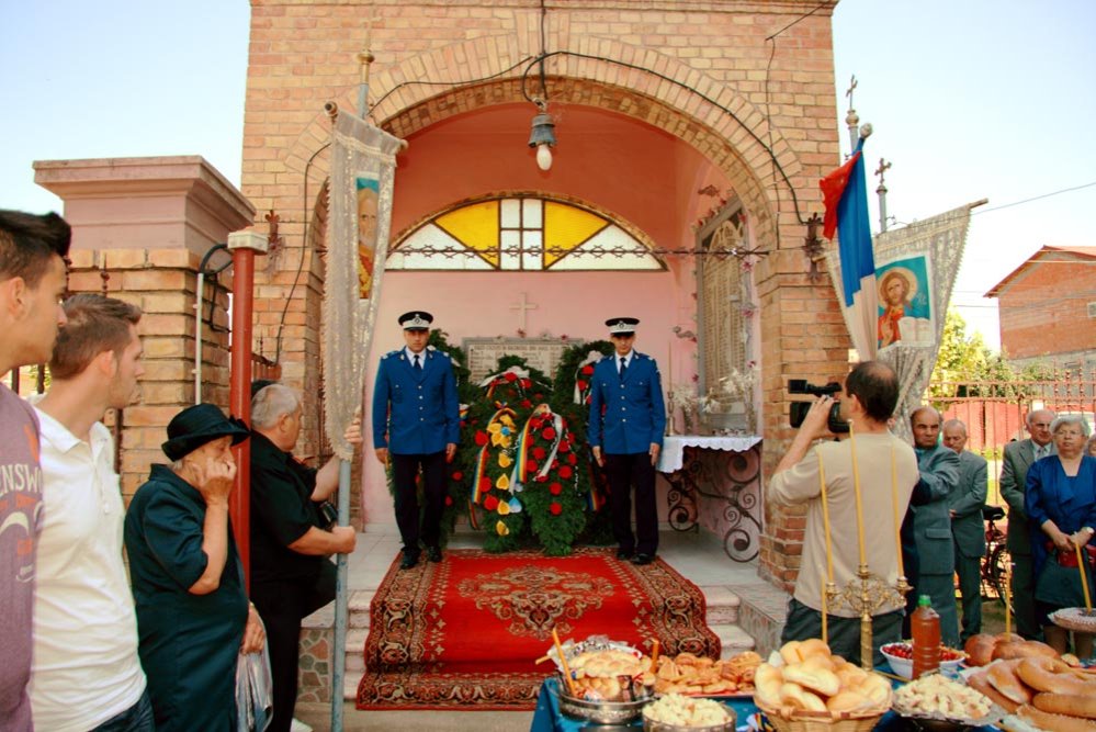 Eroii neamului cinstiţi la Sânnicolau Mare şi Maşloc 85399